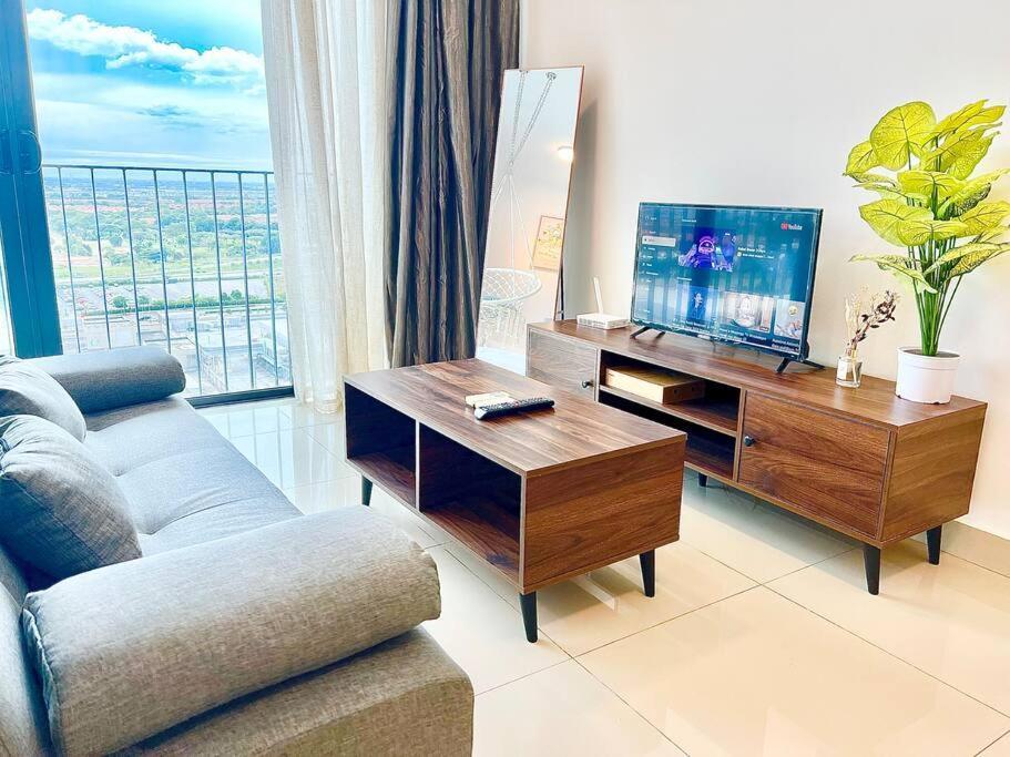 G 1-5Pax Cozy Home Trefoil Setia Alam 100Mps Wifi & Tv Sccc ภายนอก รูปภาพ