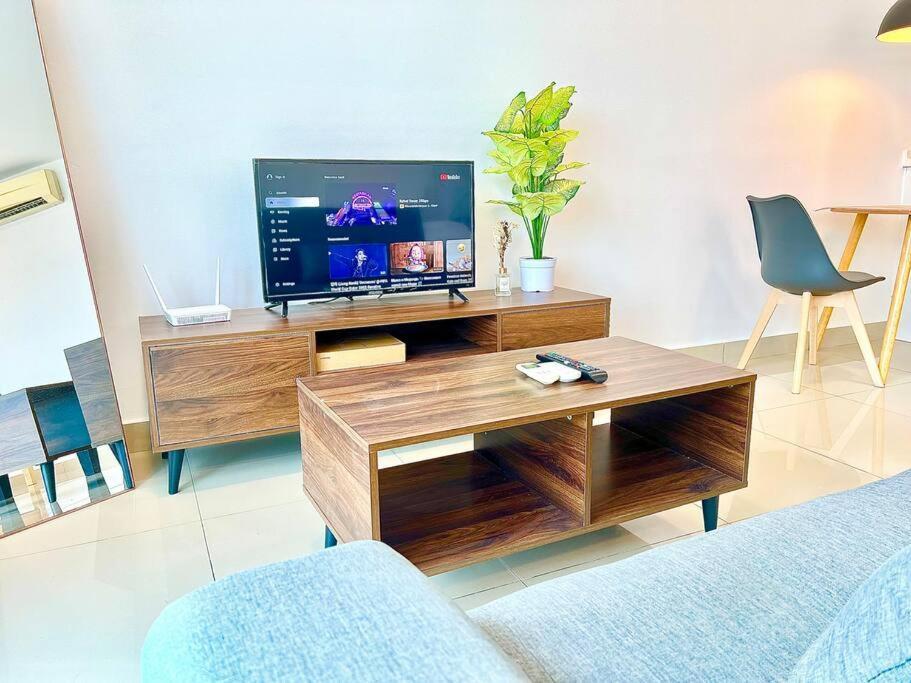 G 1-5Pax Cozy Home Trefoil Setia Alam 100Mps Wifi & Tv Sccc ภายนอก รูปภาพ